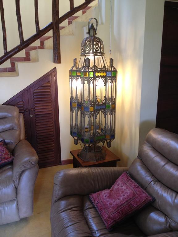 Villa Marula Park Playa de Diani Habitación foto