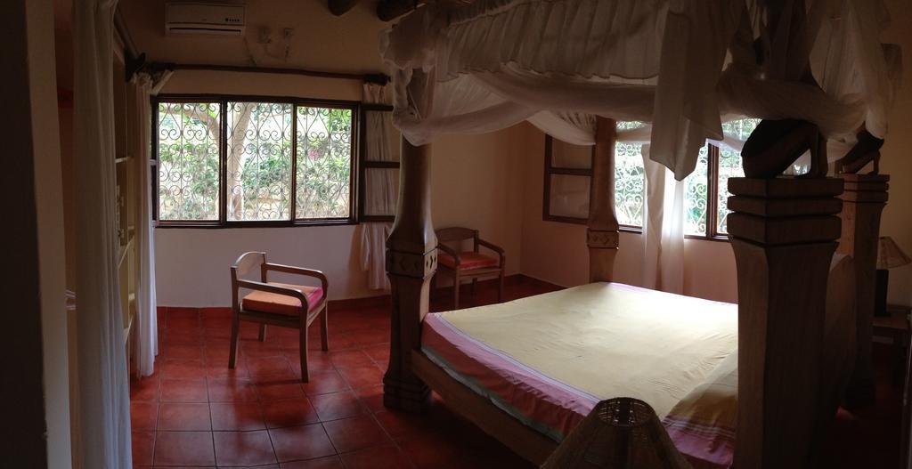 Villa Marula Park Playa de Diani Habitación foto