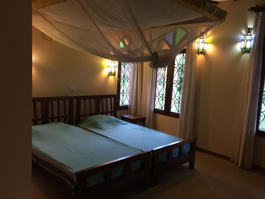 Villa Marula Park Playa de Diani Exterior foto
